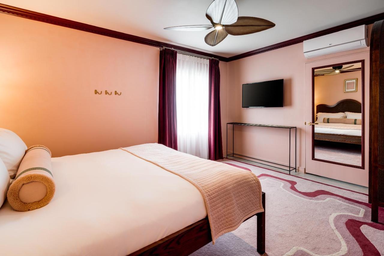 King Room - Disability Access at Esmé Miami Beach