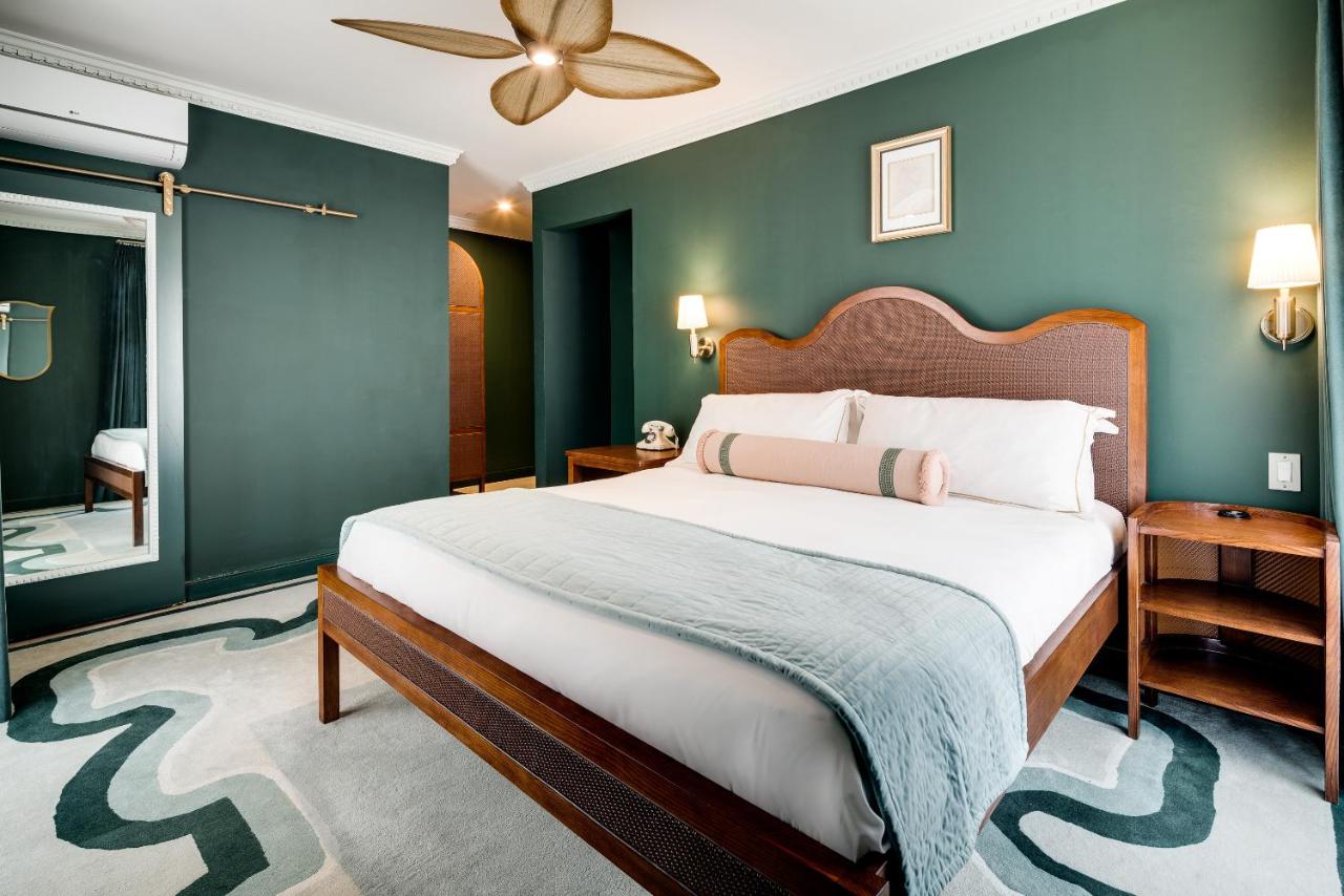 King Room with Balcony at Esmé Miami Beach