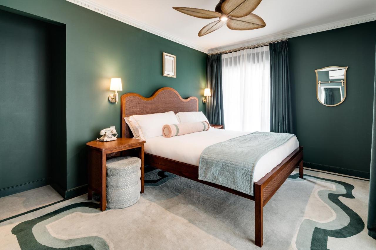 King Room with Balcony at Esmé Miami Beach