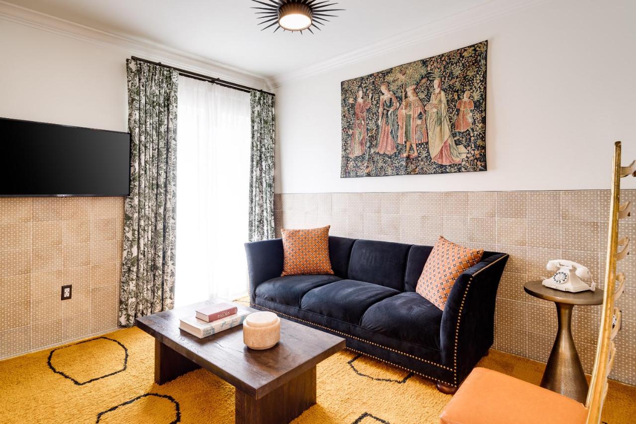 Superior King Suite at Esmé Miami Beach