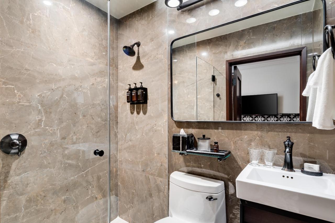Deluxe King Suite at Esmé Miami Beach