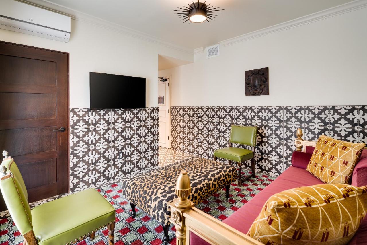 Deluxe King Suite at Esmé Miami Beach