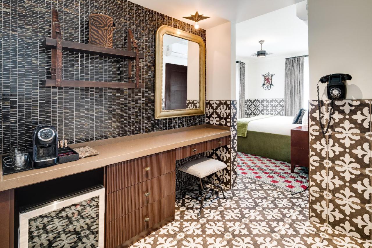 Deluxe King Suite at Esmé Miami Beach