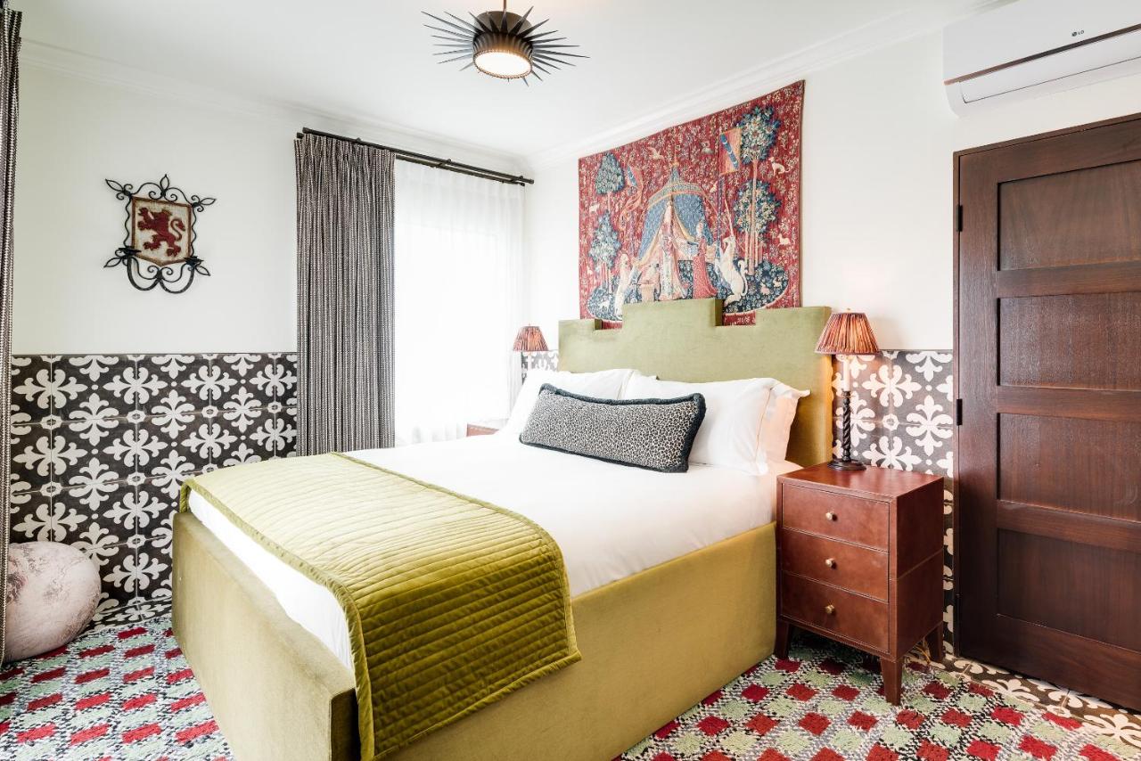 Deluxe King Suite at Esmé Miami Beach
