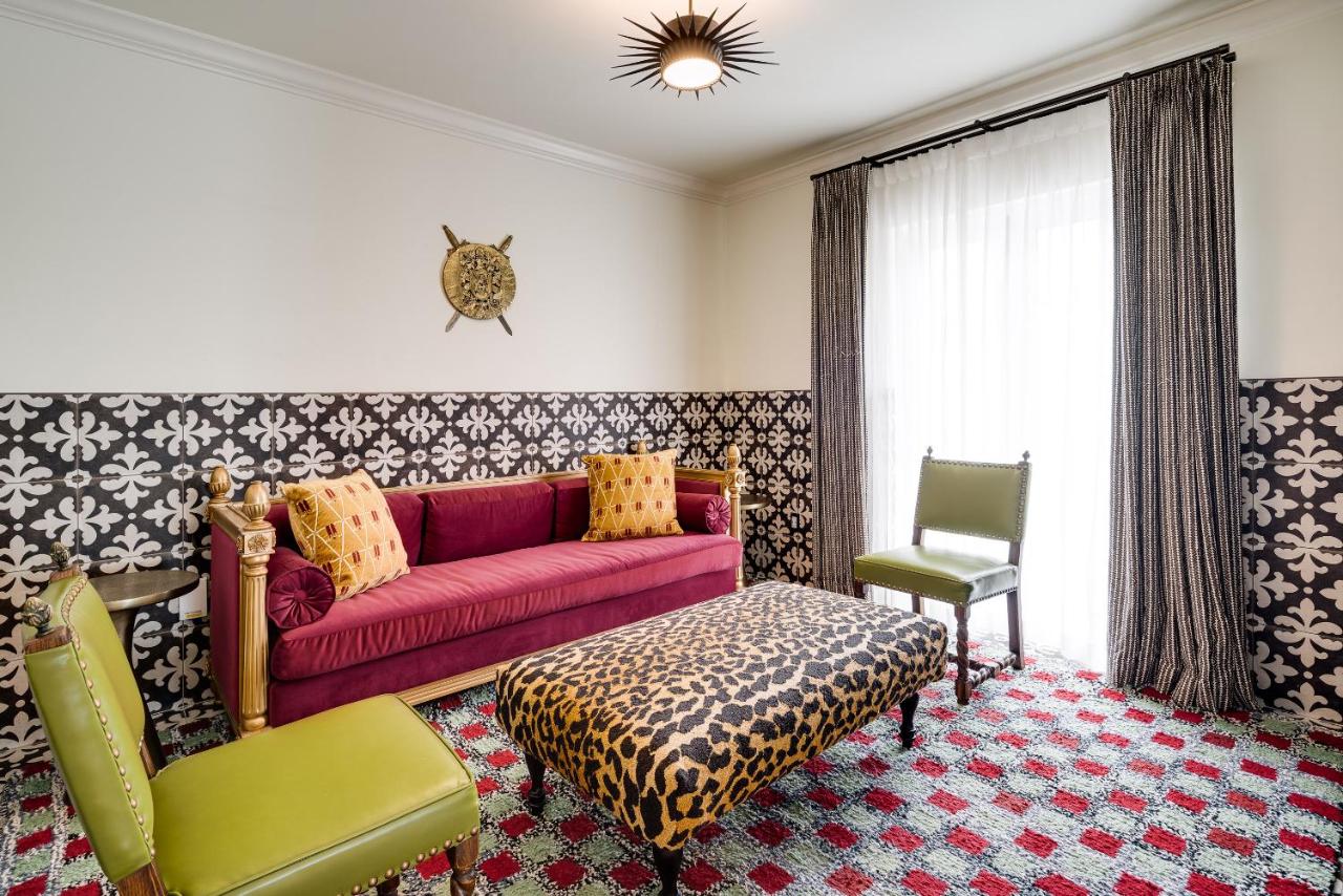 Deluxe King Suite at Esmé Miami Beach