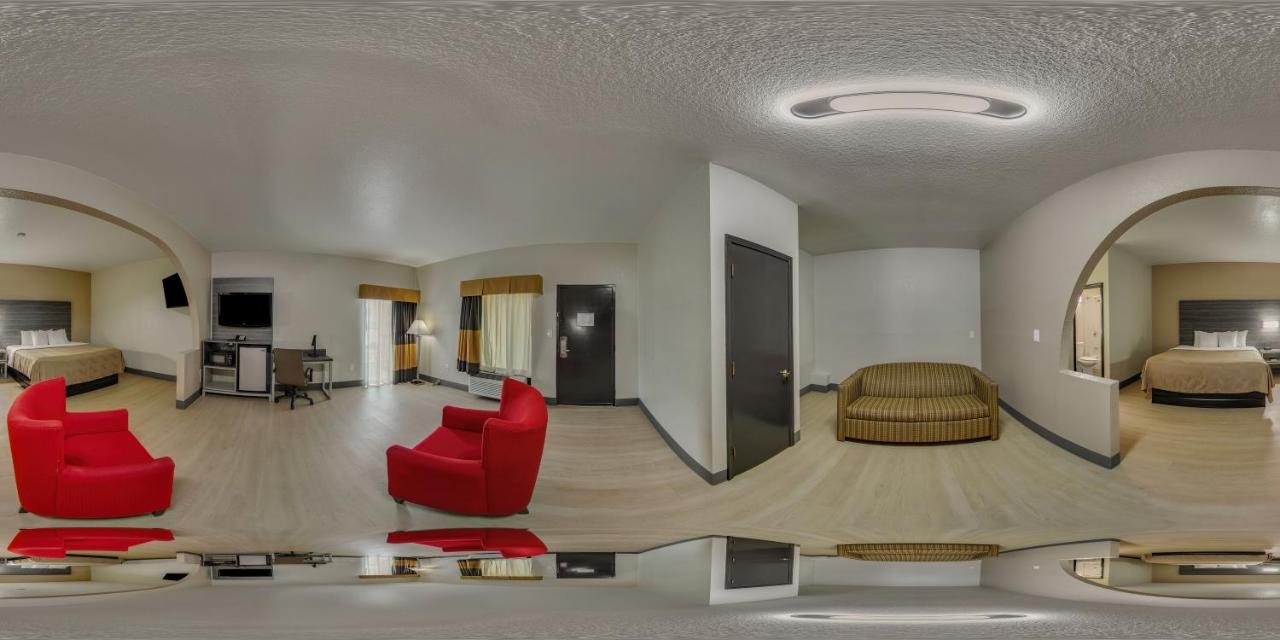 Family King Suite - Non-Smoking at Quality Inn Commerce at I-85