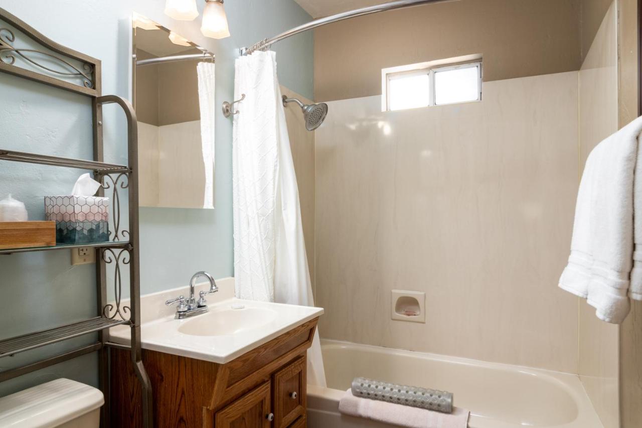 King Room at Prescott Pines Inn