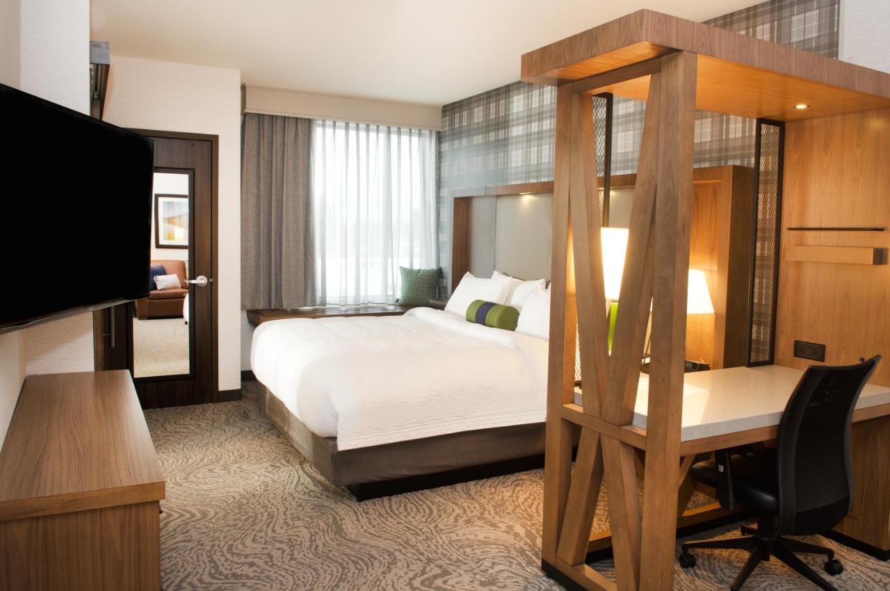 Deluxe King Suite at SpringHill Suites by Marriott Bend