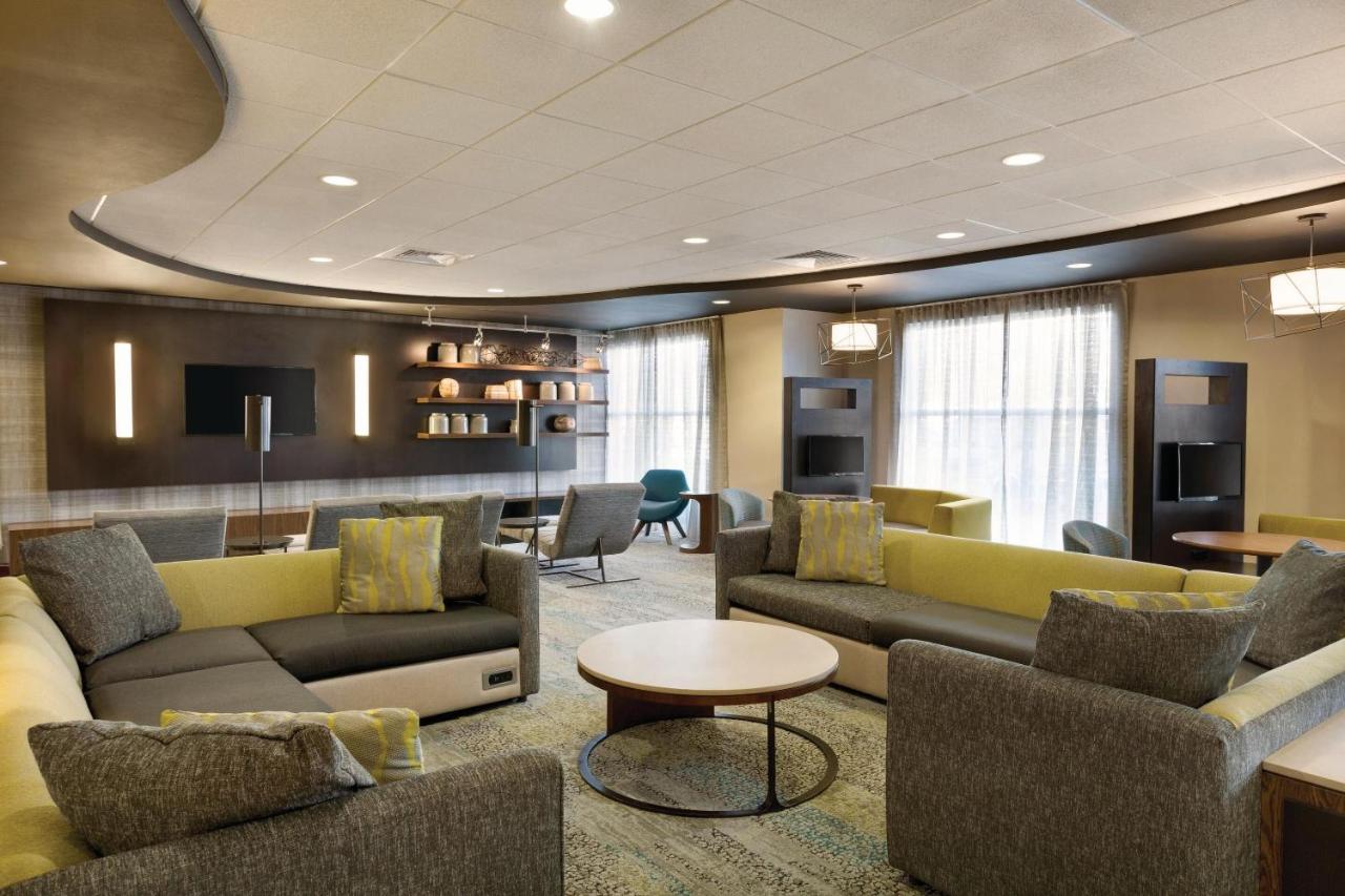 | Courtyard by Marriott Fort Smith Downtown