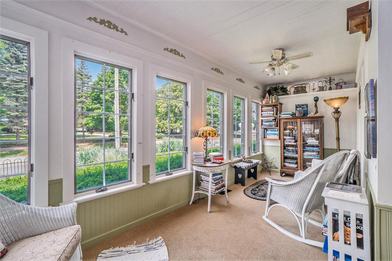 | Yelton Manor Bed and Breakfast