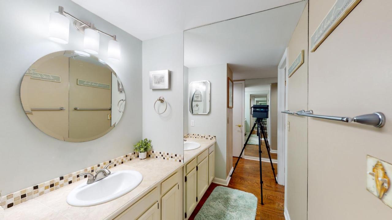  | 1857 Saint Andrews Common