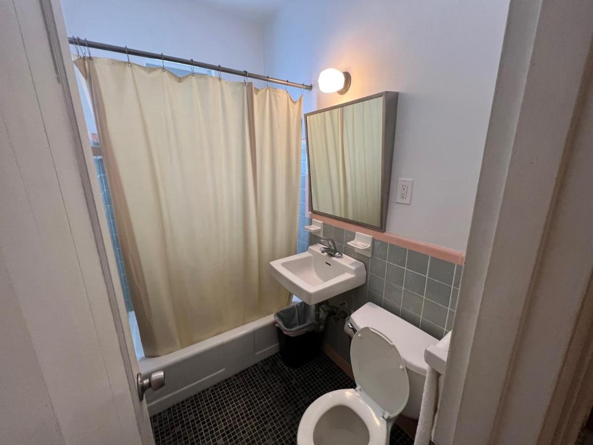 Sherbrooke All Suites Hotel