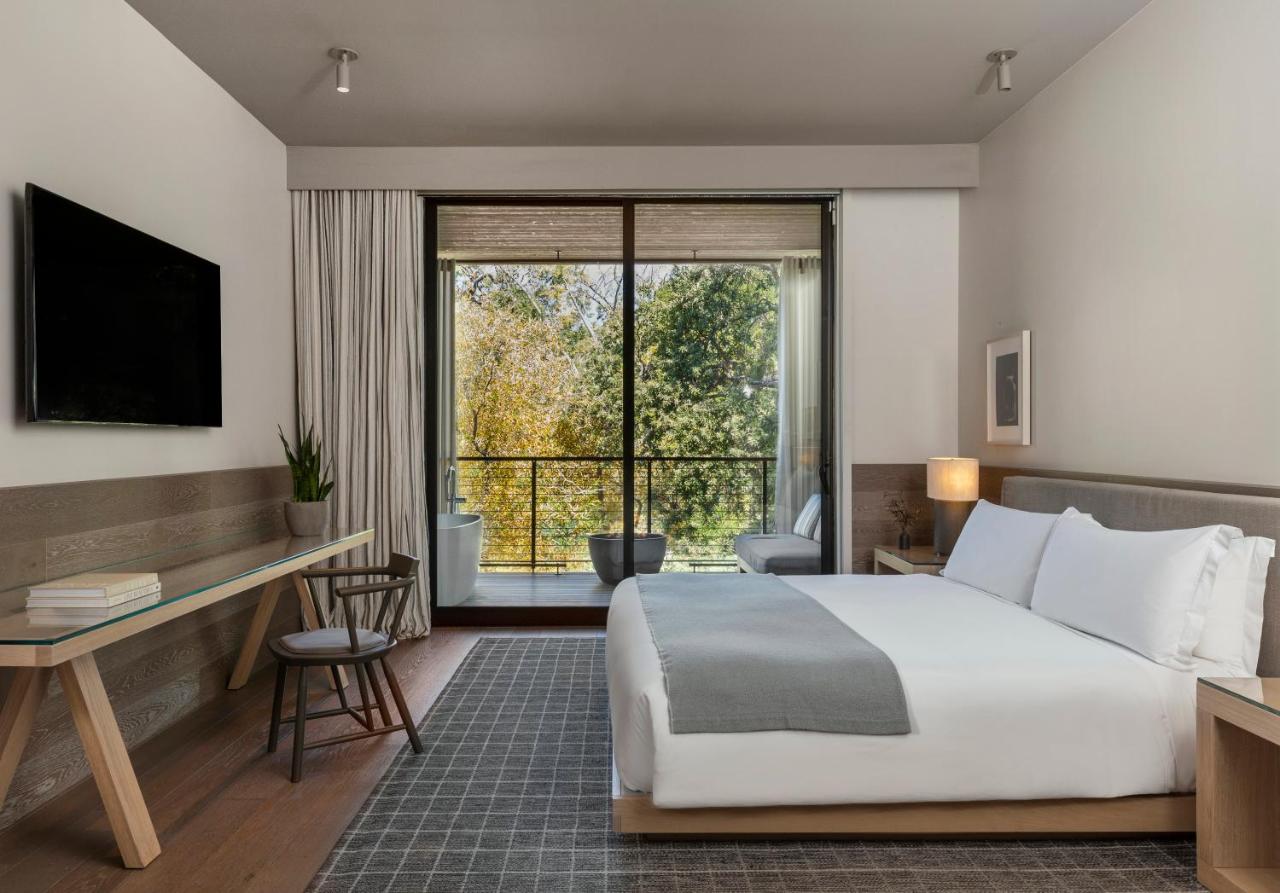 Deluxe King Room With Estate View And Balcony at Alila Napa Valley, a Hyatt Luxury Resort