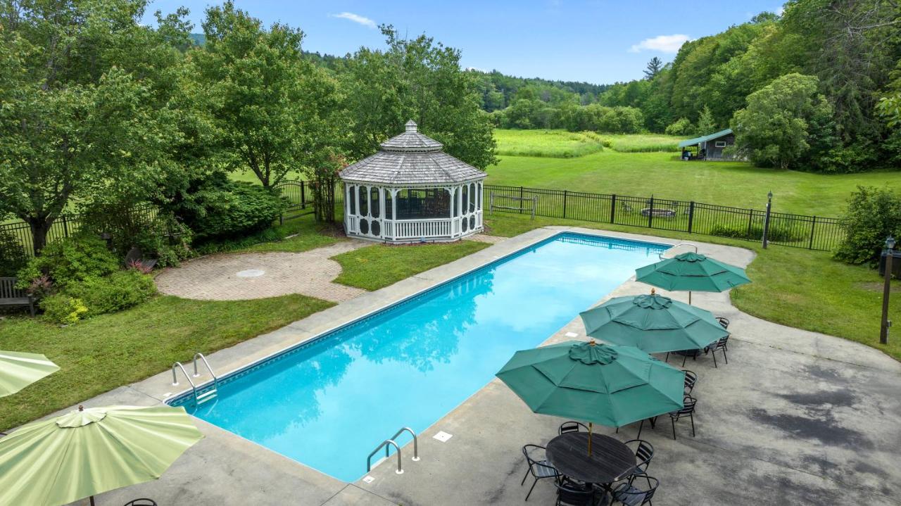 | Mountaineer Inn