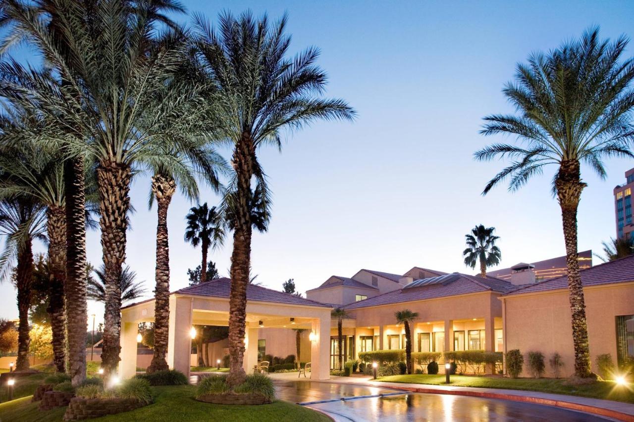  | Courtyard by Marriott Las Vegas Convention Center