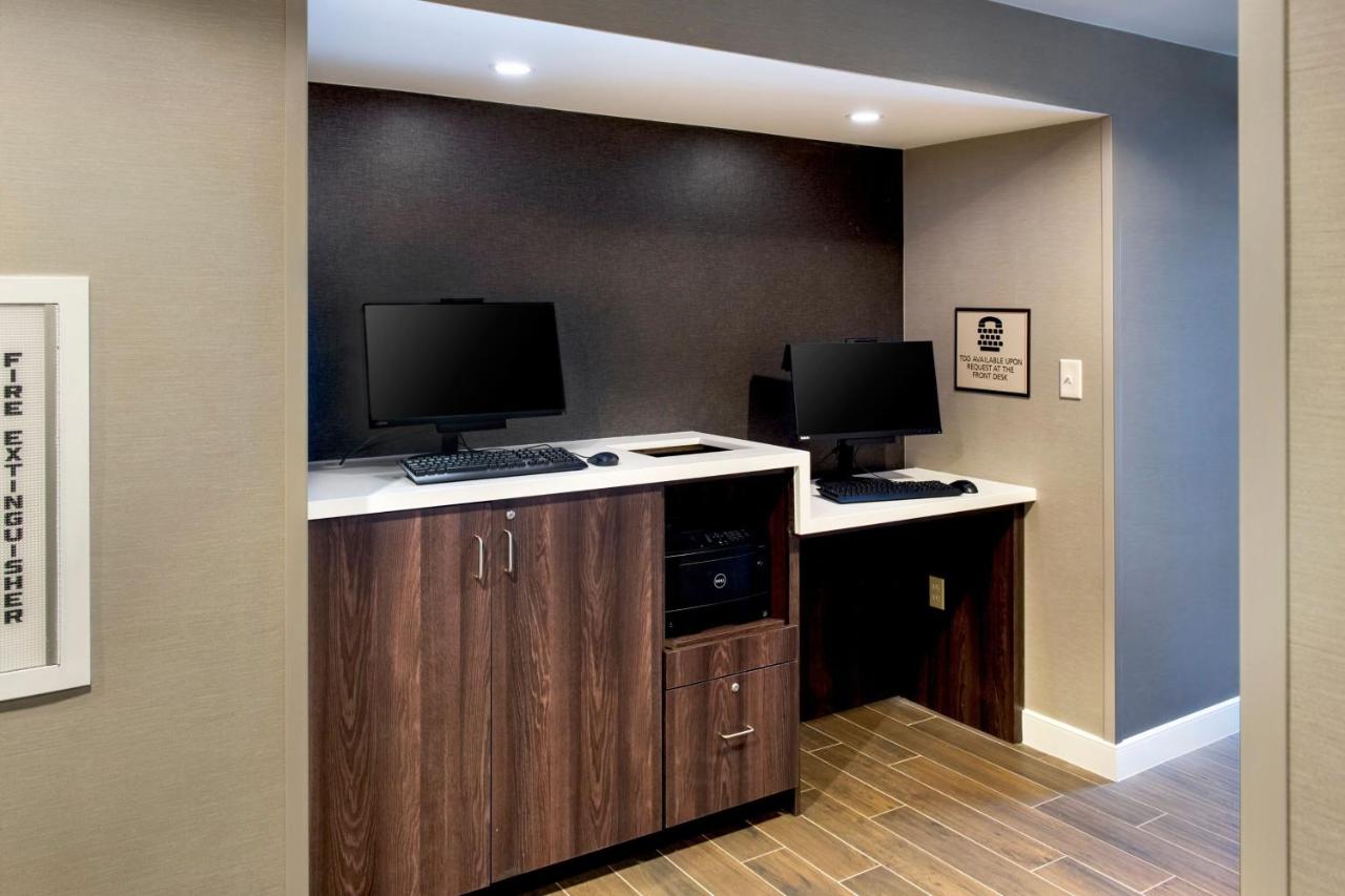 | Residence Inn Fairfax Merrifield