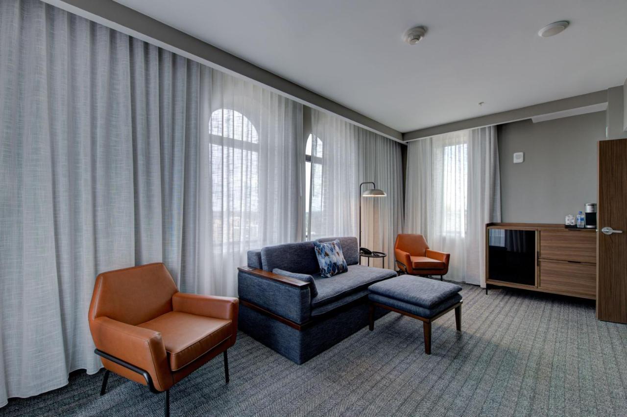| The Threefoot Hotel, Meridian, a Tribute Portfolio Hotel