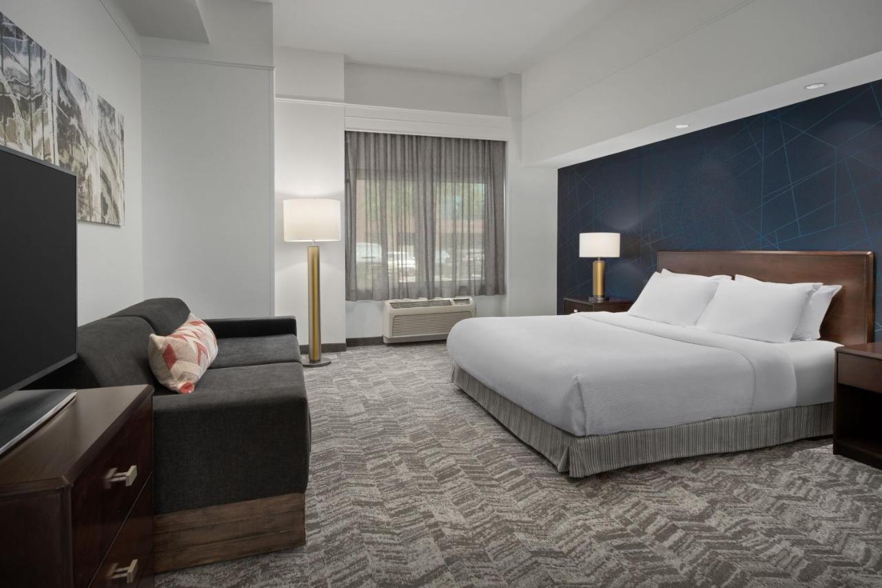 King Suite with Sofa Bed at SpringHill Suites by Marriott Portland Vancouver