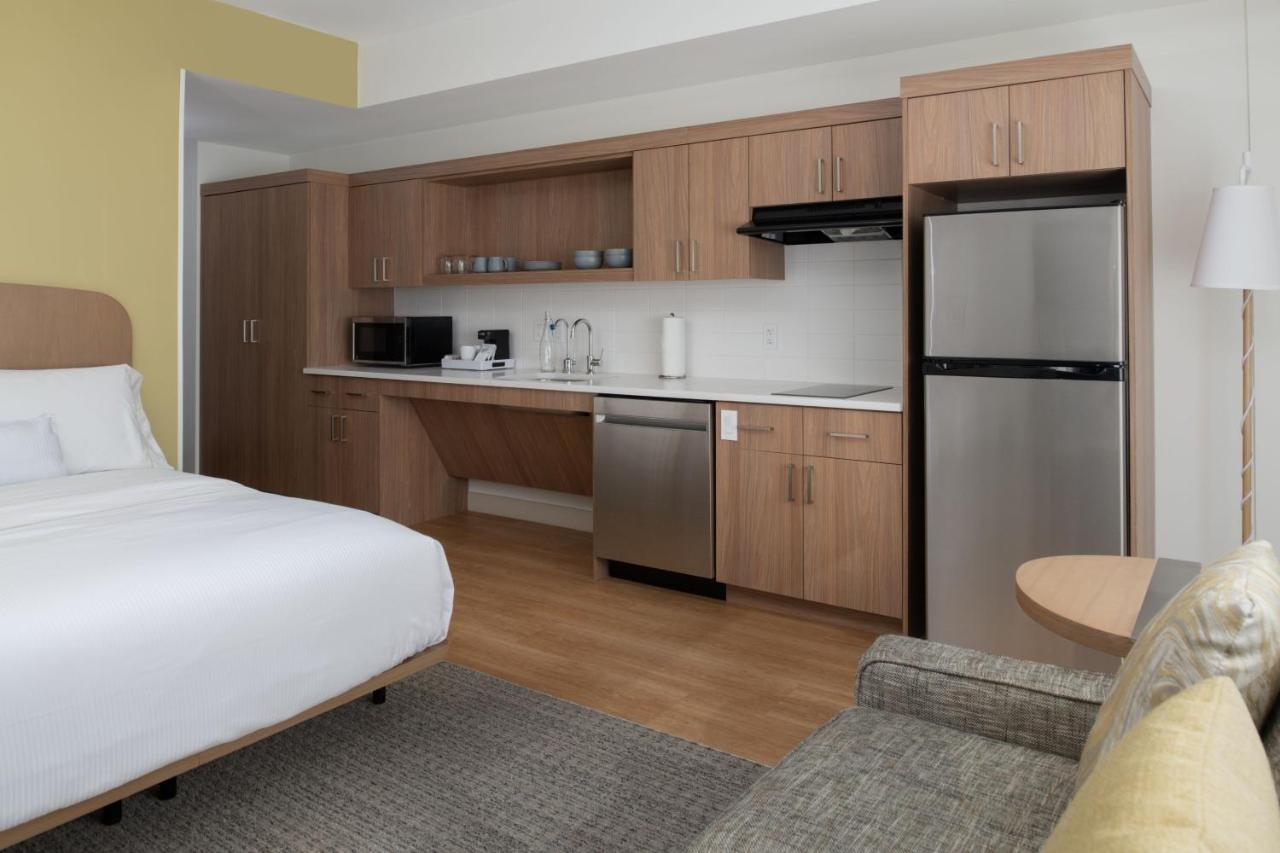 Guest room, 2 Queen at Element by Marriott San Jose Milpitas