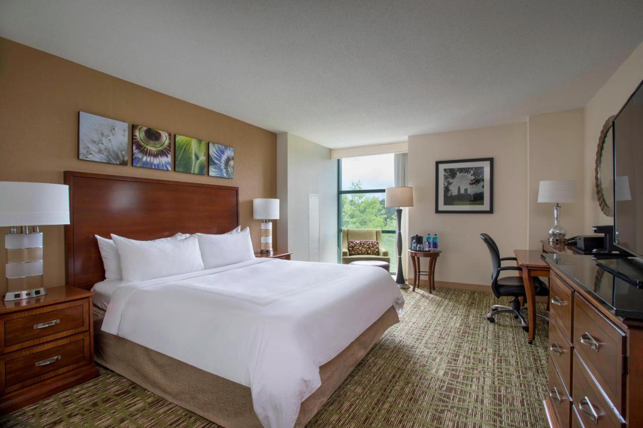 King or Double Room - Concierge Level at Atlanta Marriott Alpharetta