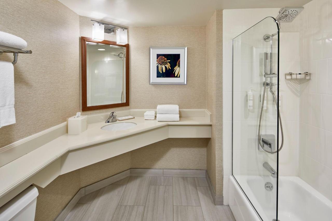 Concierge Level Double Room with Two Double Beds at Atlanta Marriott Alpharetta