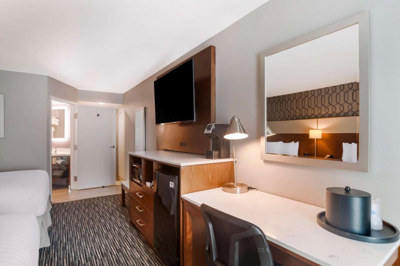 Queen Room with Two Queen Beds at Best Western Plus Commerce Hotel