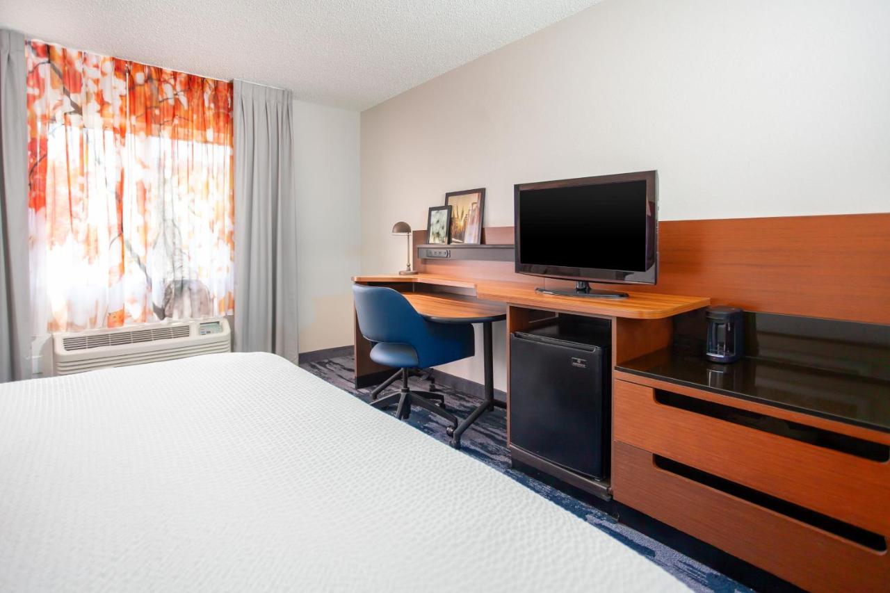 King Room at Fairfield inn by Marriott North Little Rock