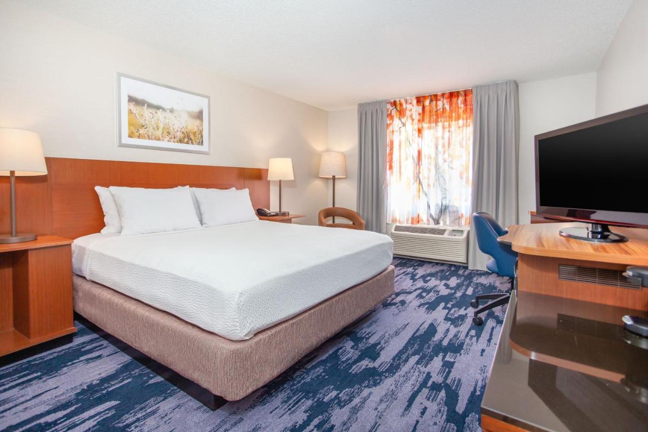 King Room at Fairfield inn by Marriott North Little Rock