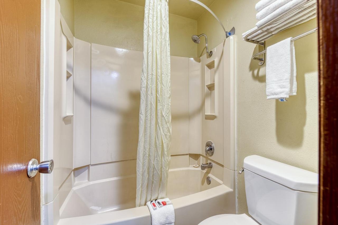 Queen Room with Two Queen Beds - Dog Friendly/Non-Smoking at Super 8 by Wyndham Alamosa