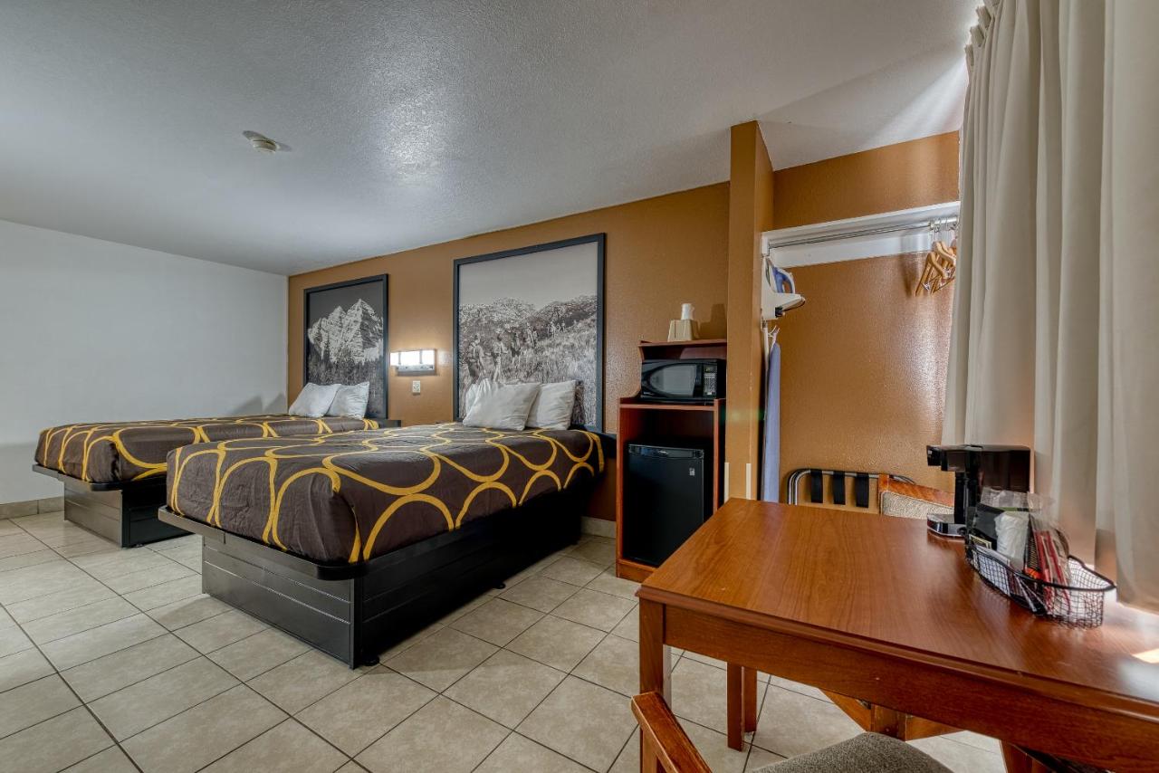 Queen Room with Two Queen Beds - Dog Friendly/Non-Smoking at Super 8 by Wyndham Alamosa