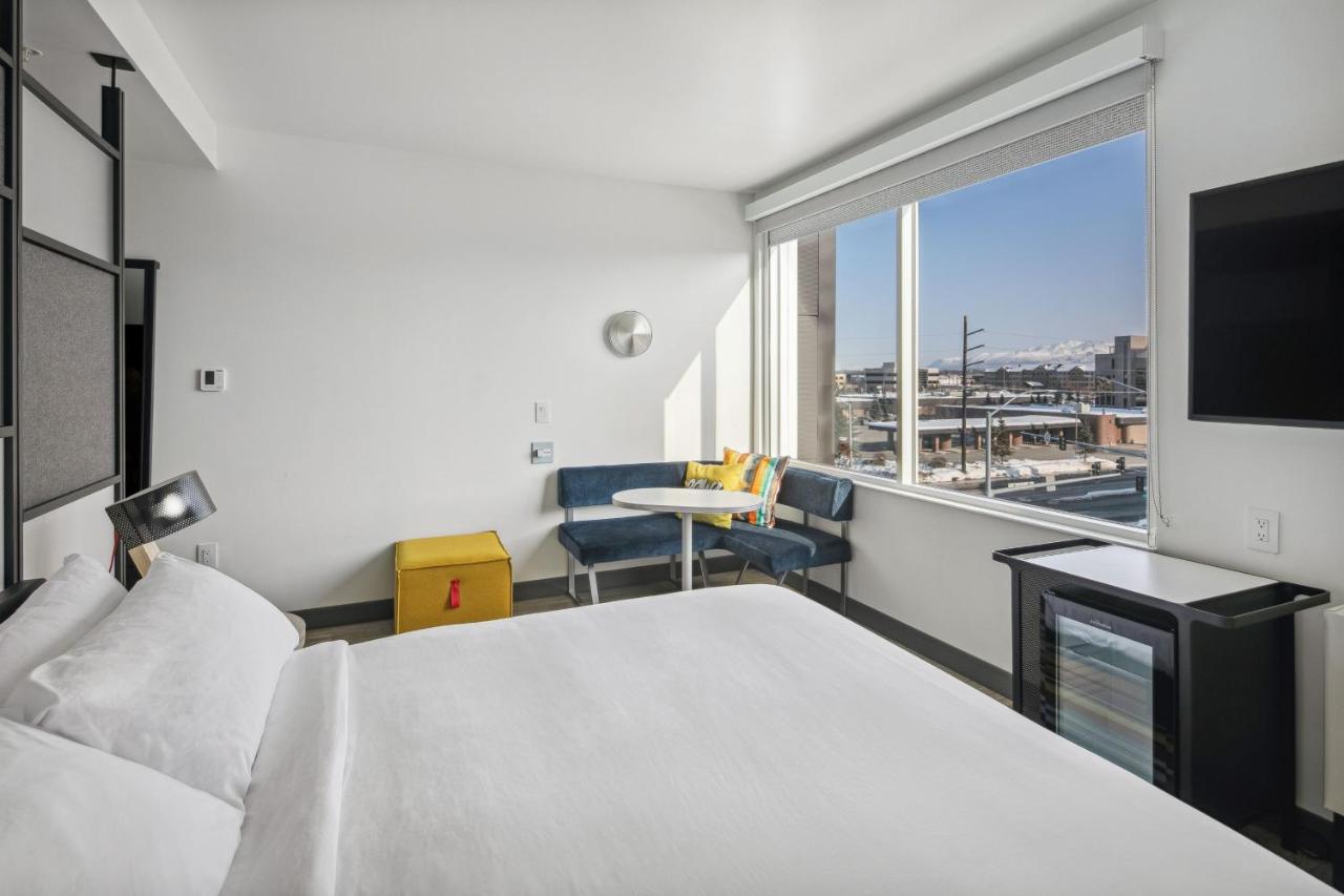 King Room at Aloft by Marriott Anchorage