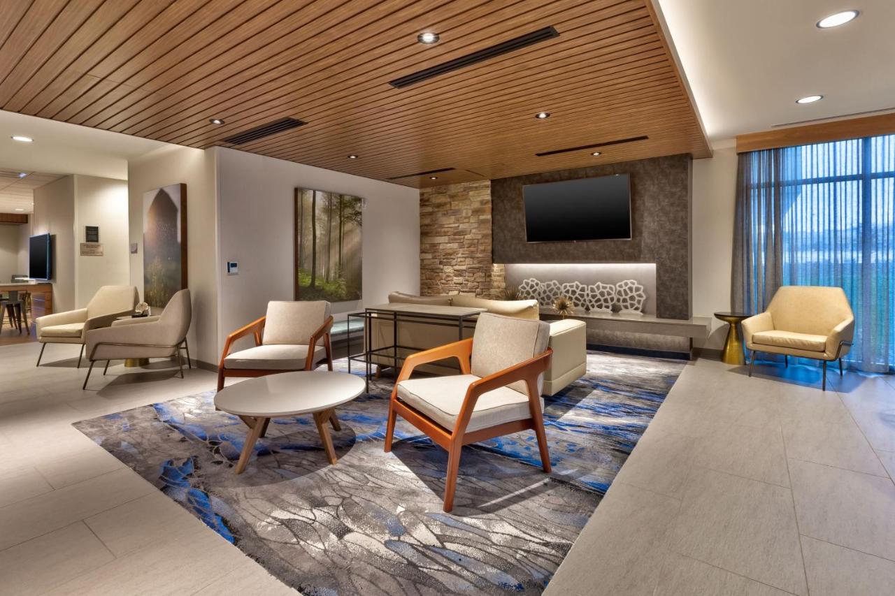 | Fairfield by Marriott Inn & Suites Grand Rapids North