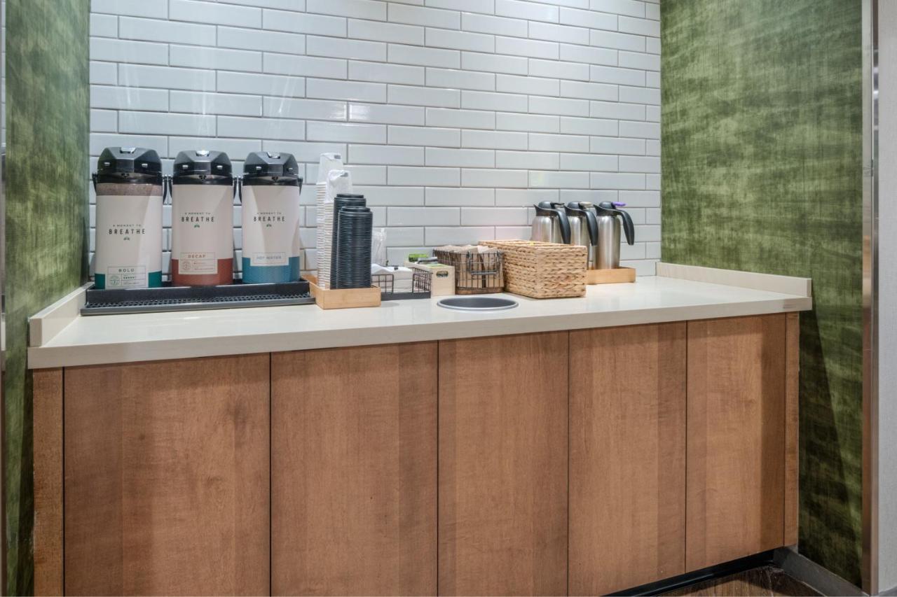 | Fairfield by Marriott Inn & Suites Albertville