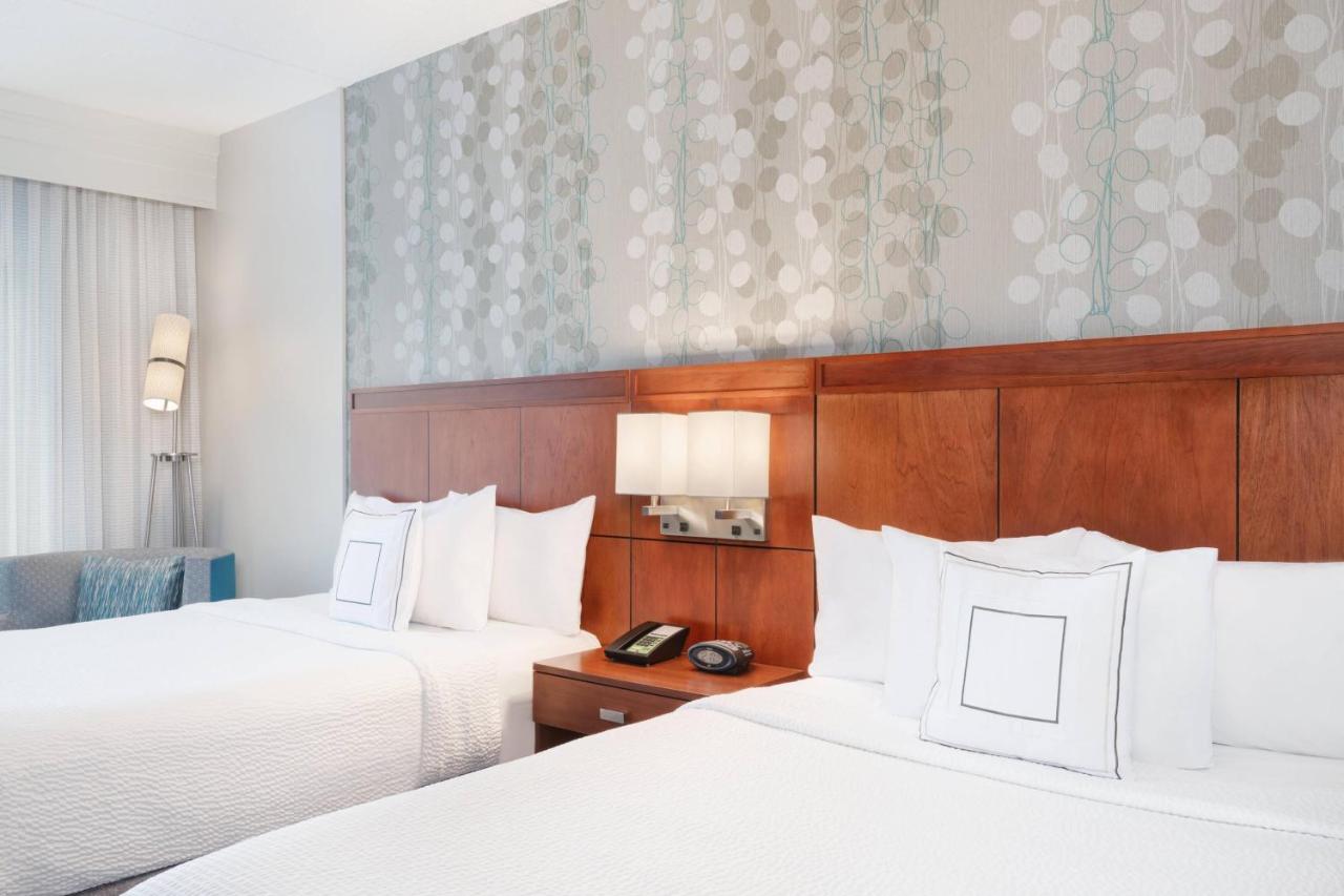  | Courtyard by Marriott Pittsburgh Washington/Meadow Lands