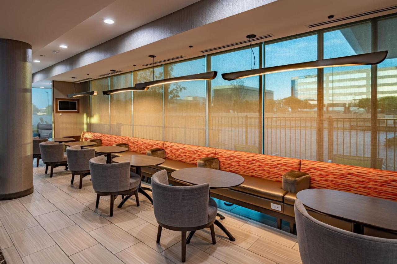 | SpringHill Suites Dallas Central Expressway