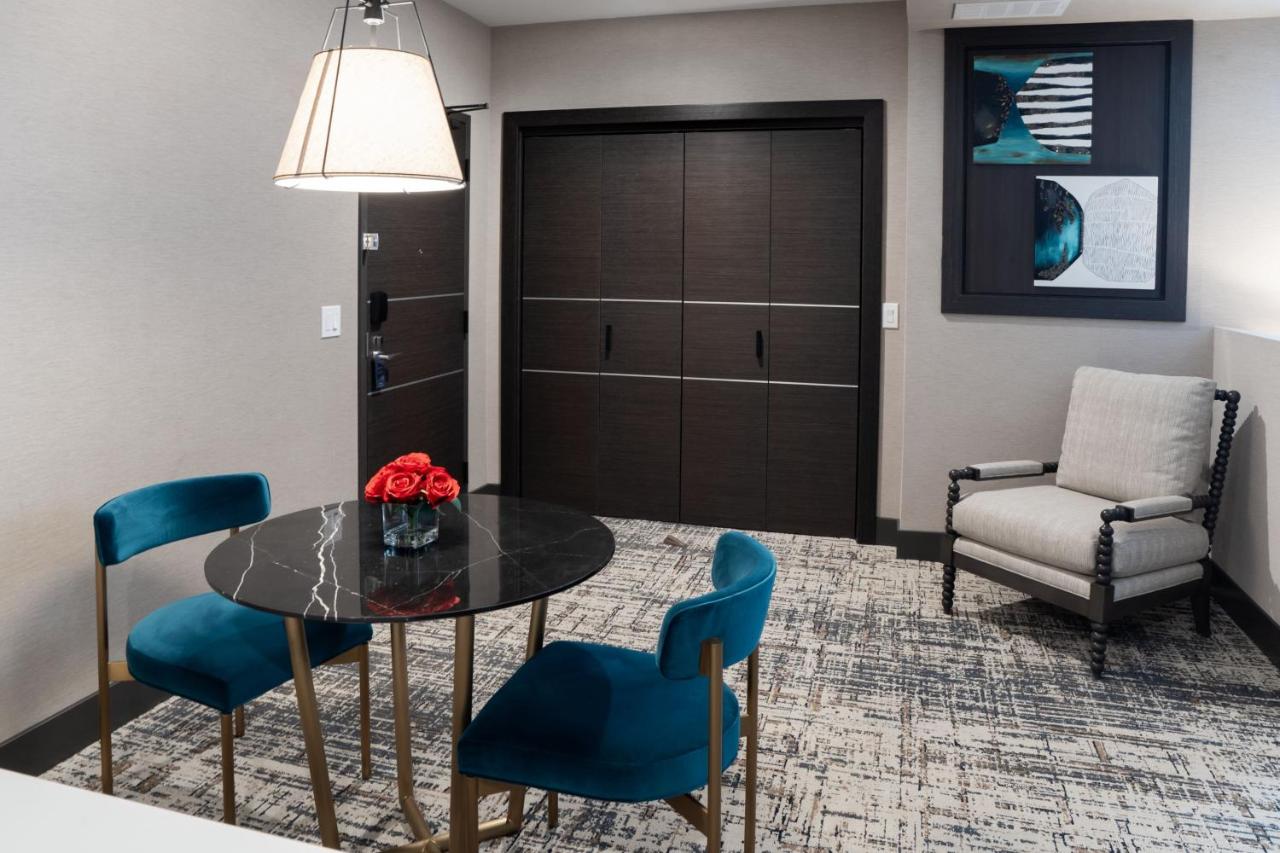 Penthouse King Suite at SpringHill Suites by Marriott Chicago Chinatown