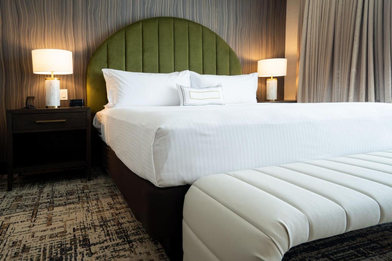 Penthouse King Suite at SpringHill Suites by Marriott Chicago Chinatown
