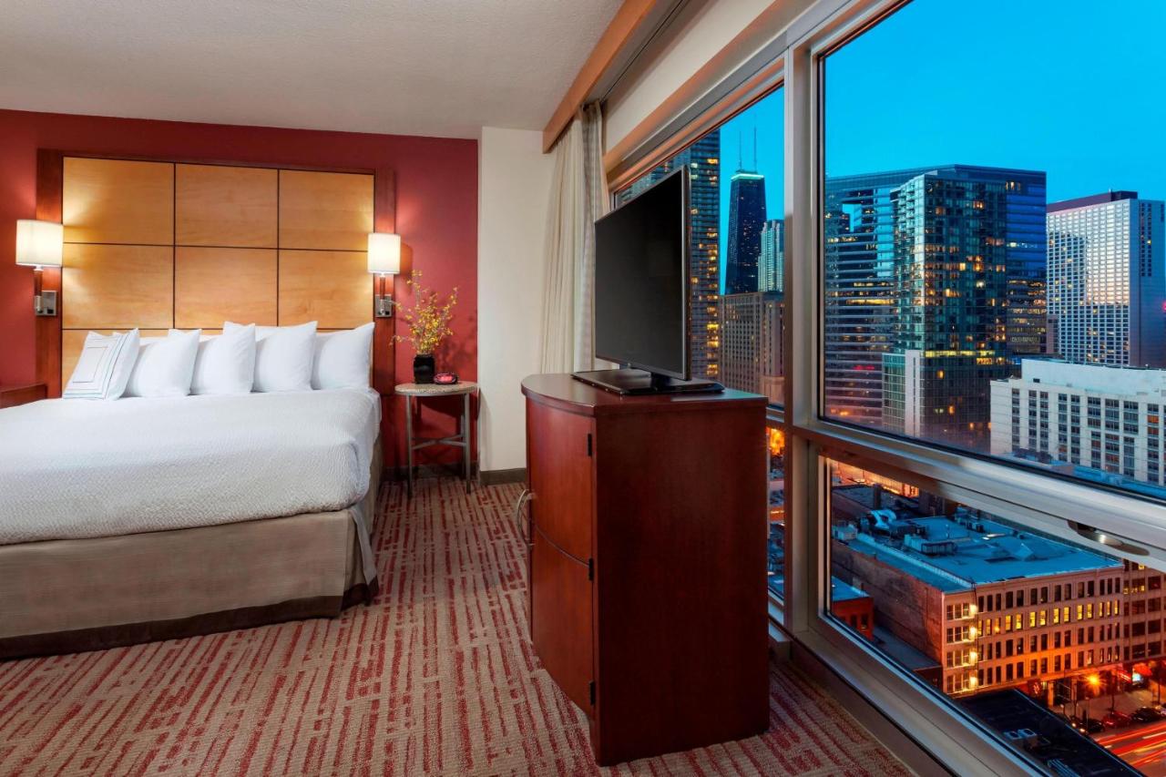  | Springhill Suites by Marriott Chicago Downtown/ River North