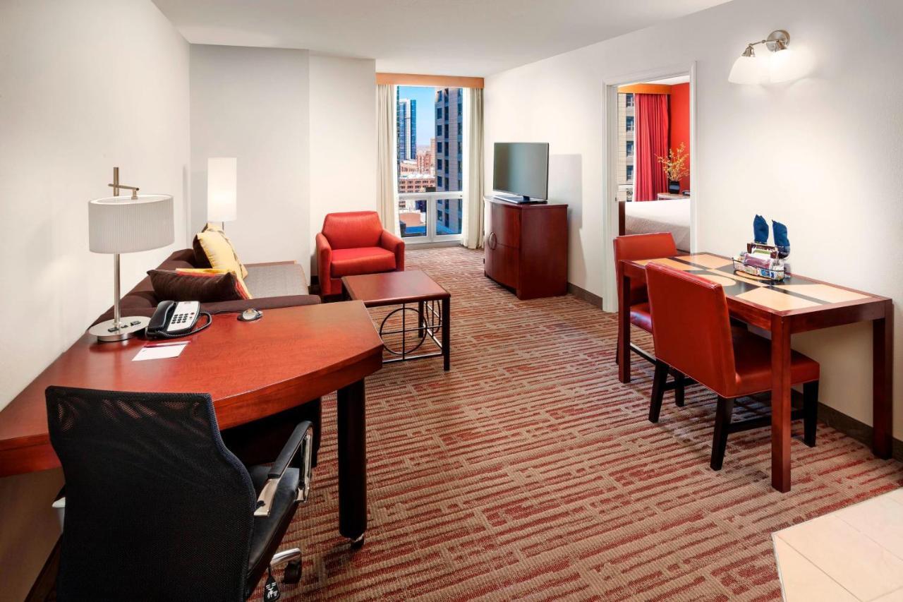  | Springhill Suites by Marriott Chicago Downtown/ River North