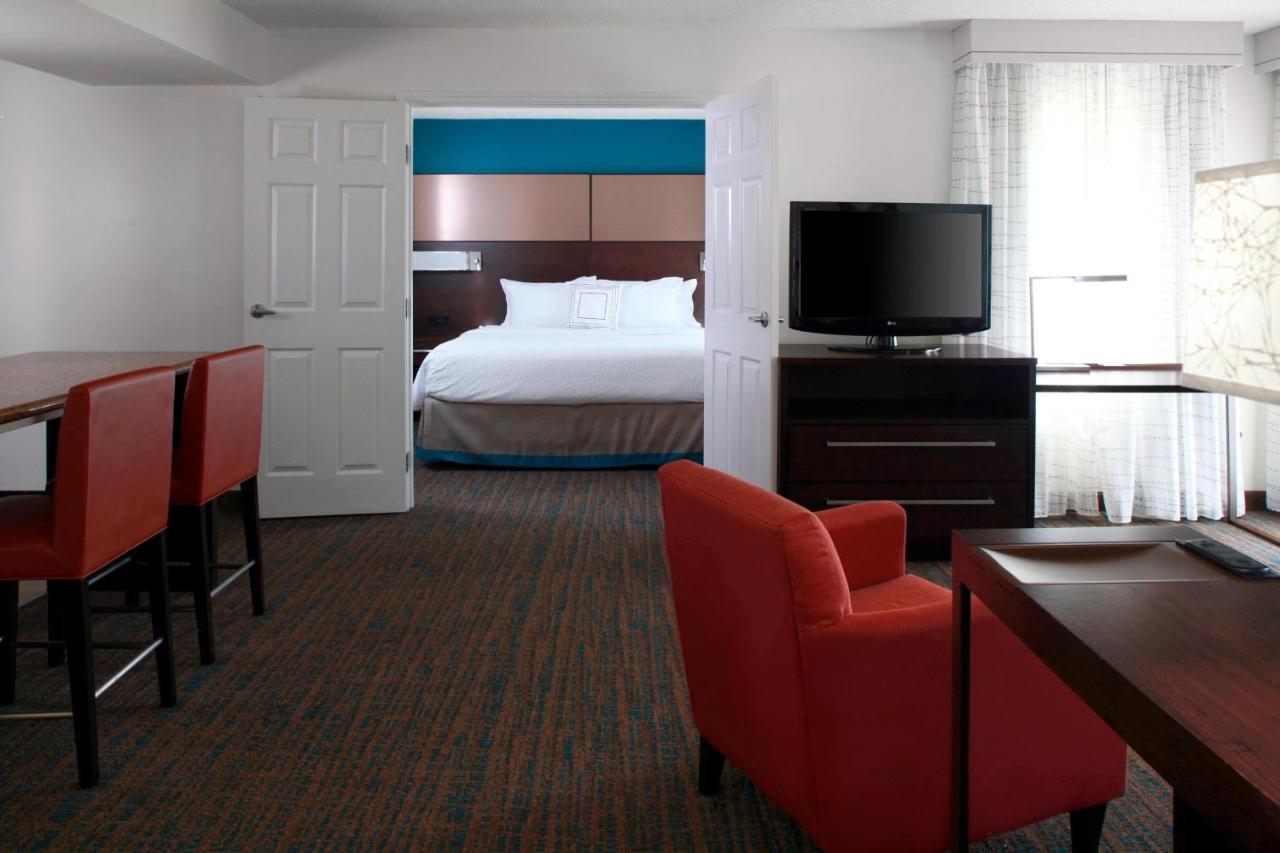 Two-Bedroom Suite at Residence Inn by Marriott Cleveland Independence