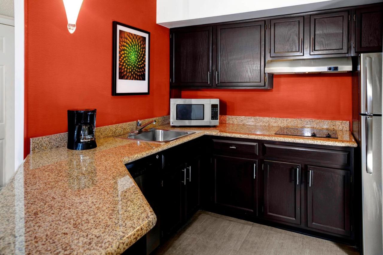 King Suite with Sofa Bed and Fire Place at Residence Inn by Marriott Cleveland Independence