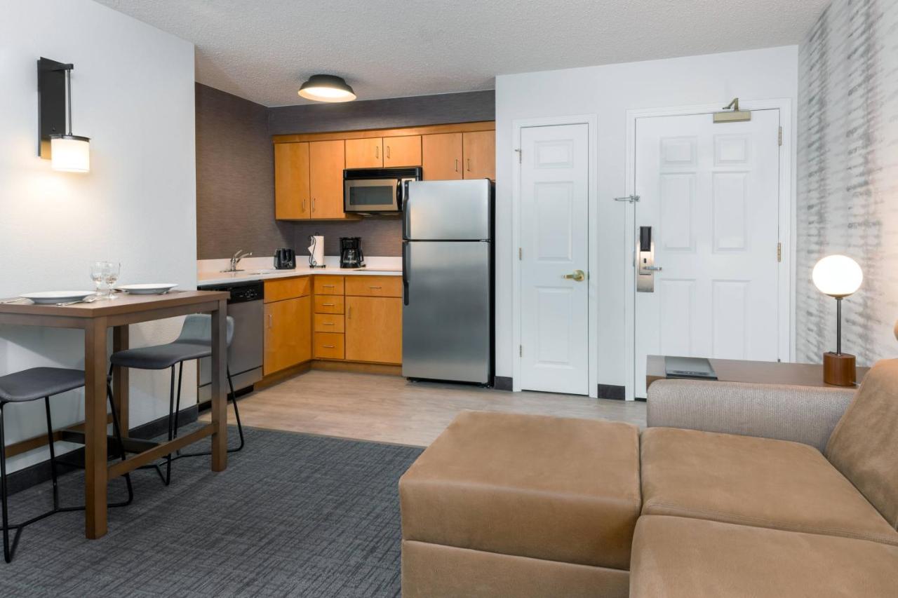 | Residence Inn Wayne