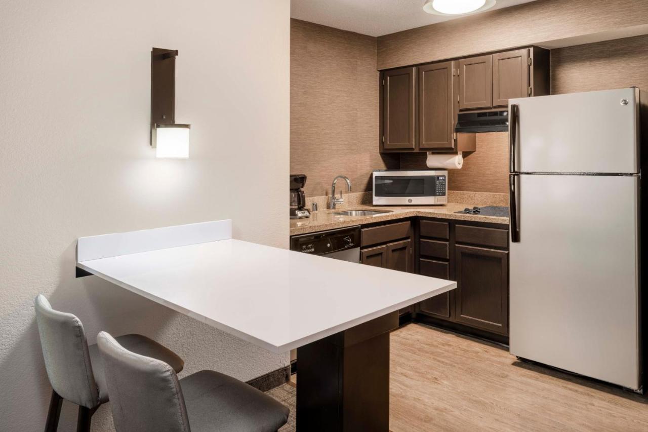 Queen Studio at Residence Inn by Marriott Denver Southwest/Lakewood
