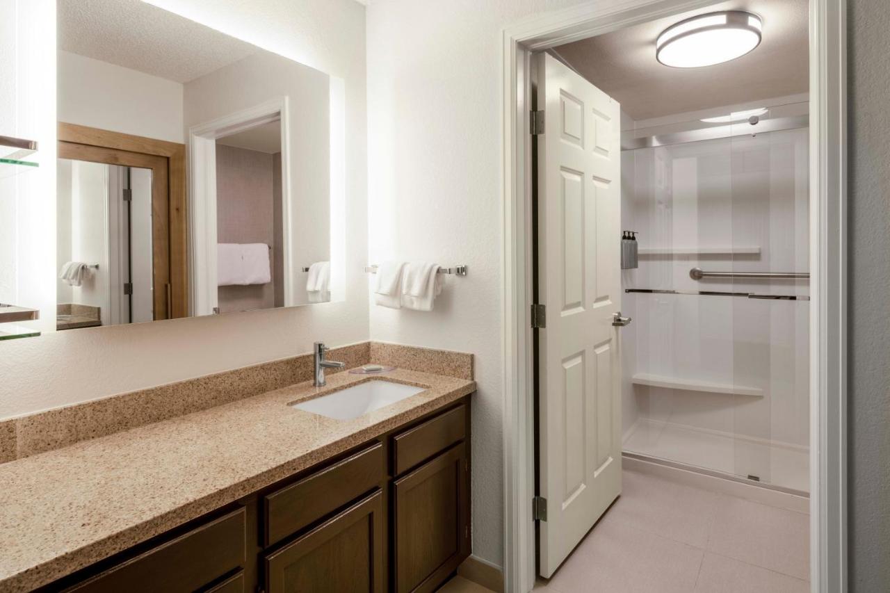 Queen Studio at Residence Inn by Marriott Denver Southwest/Lakewood
