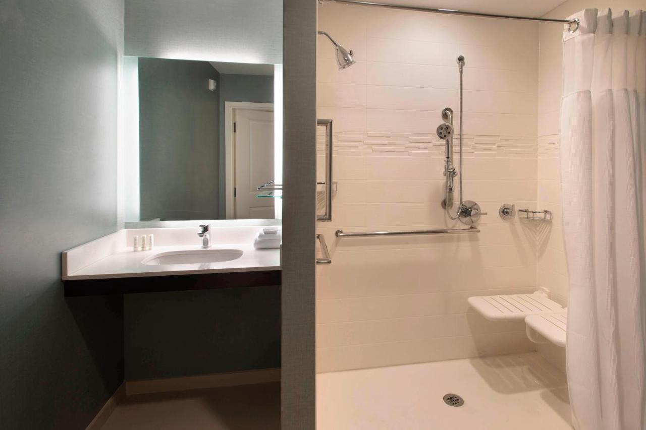 | Residence Inn by Marriott New York Long Island East End