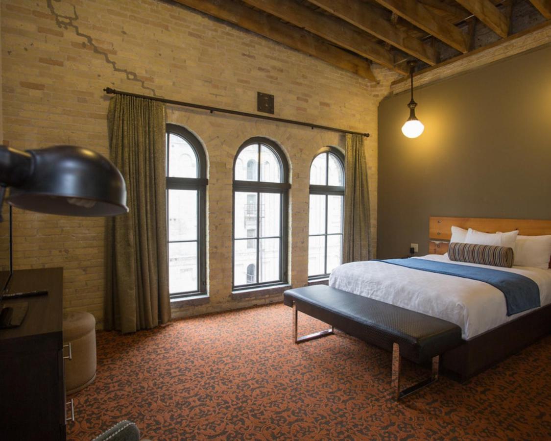 One Bedroom King Suite at The Brewhouse Inn & Suites