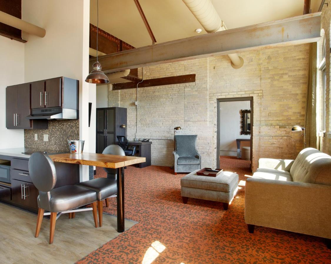 Two-Bedroom Suite at The Brewhouse Inn & Suites