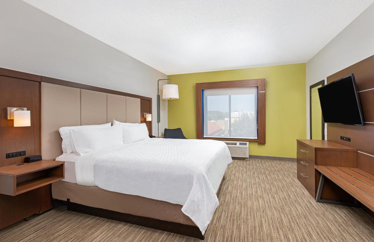 | Holiday Inn Express Hotel & Suites Mount Juliet - Nashville Area, an IHG Hotel
