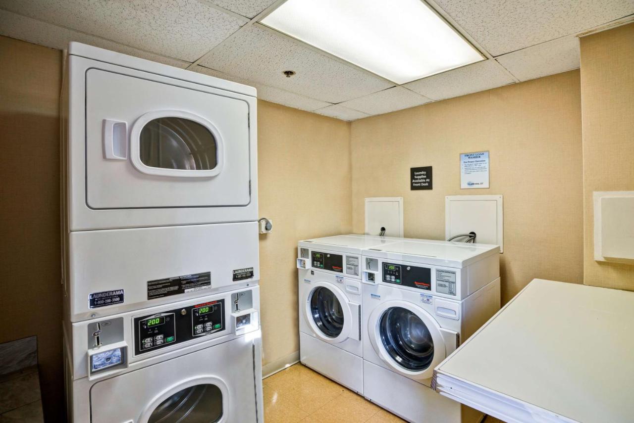 | Hampton Inn by Hilton Milford