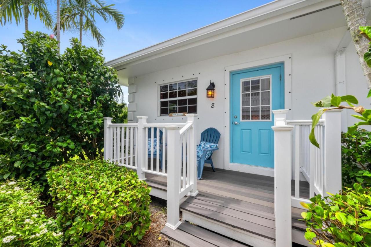 Seahorse Beach Bungalows